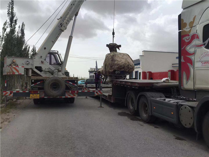 清新区狭窄场地（如小区、车间）适合用哪种吊车？